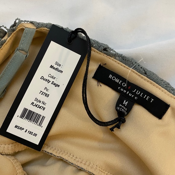 Lace Midi Dress - Picture 4 of 4